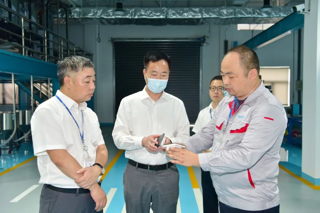 瑞安市委書記麻勝聰實地走訪企業(yè)時強調(diào):狠抓惠企政策落實 全力助企紓困解難