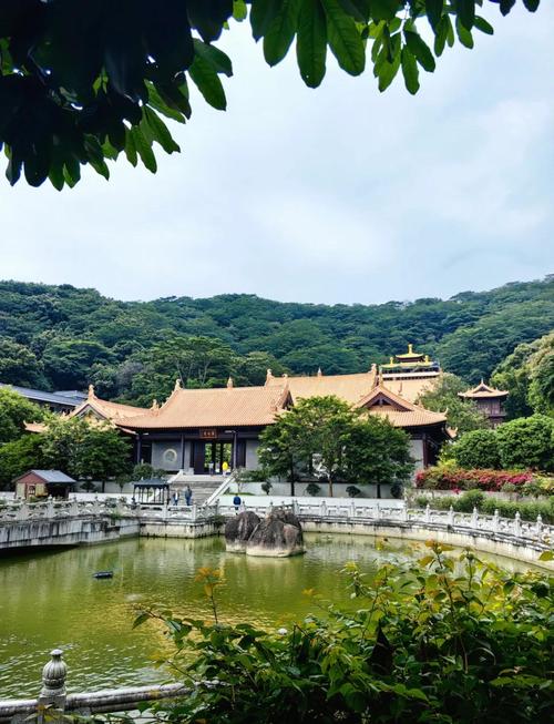 廣州華峰寺:1313年歷史的佛教圣地